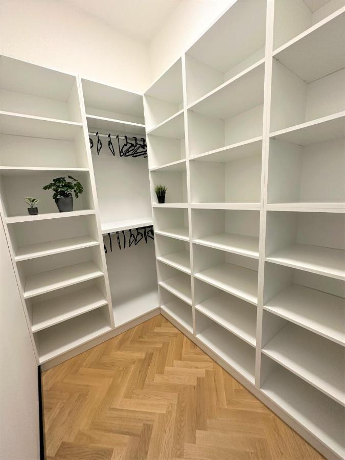 Luxury 100M2 Loft Design-Apartment At Wawel + Netflix Cracovie Extérieur photo